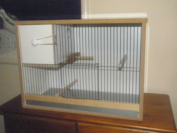 Budgie breeding cabinet 24x14 with pull out nest